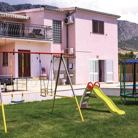 Gorgeous In Kastel Sucurac With Wifi Сasa de vacaciones *